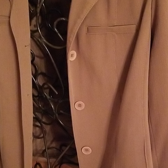 Jacket - Picture 3 of 6